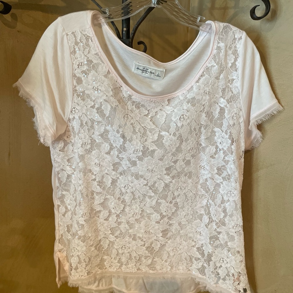 Size large Abercrombie top